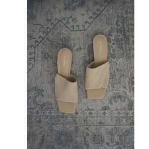 VIVAIA beige Jade knit Square-Toe Block Heel Mules in Almond size 40